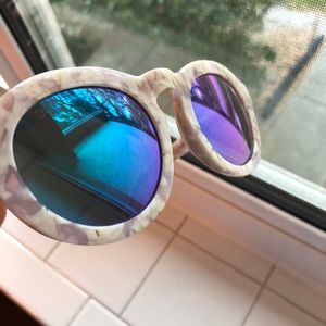 Diff Sunglasses: Dime pink pearl w/blue mirror